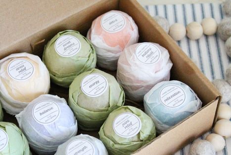 Bigger bundle of bath bombs